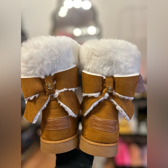 Juicy Ugg style boots - Picture 1 of 5